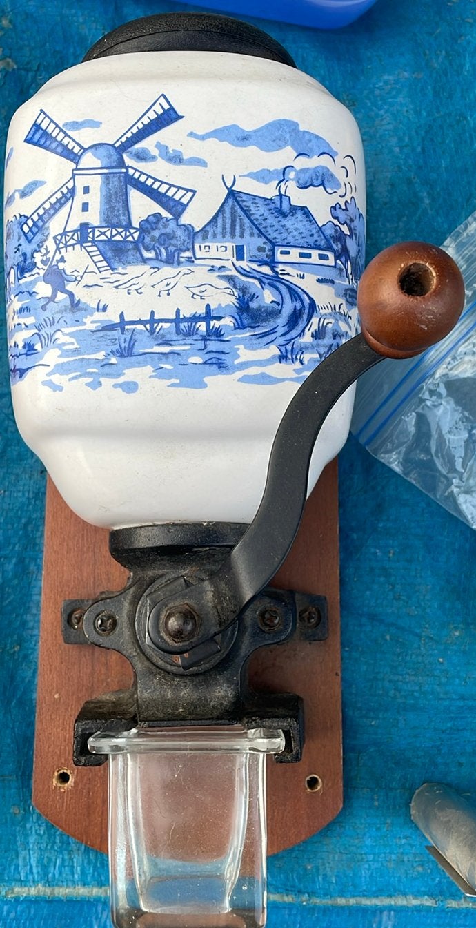 Antieke koffiemolen, Antiek en Kunst, Ophalen of Verzenden