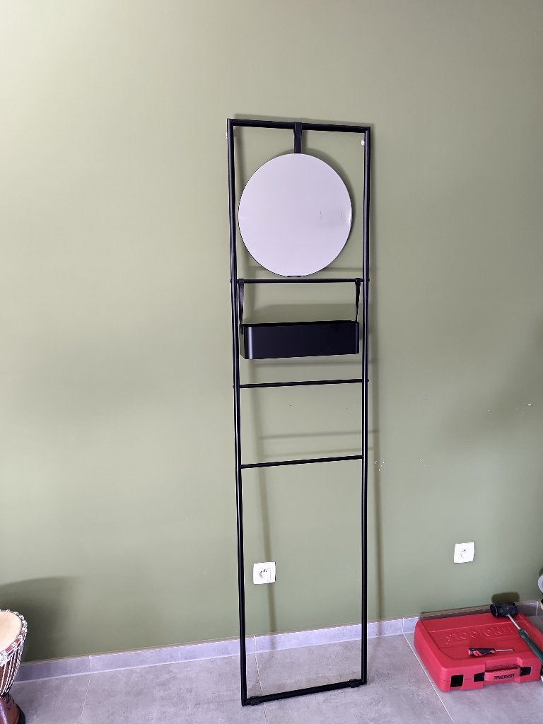 Aquanova handdoekladder met spiegel, Huis en Inrichting, Badkamer | Badtextiel en Accessoires, Ophalen, Badkamerrek, Zo goed als nieuw