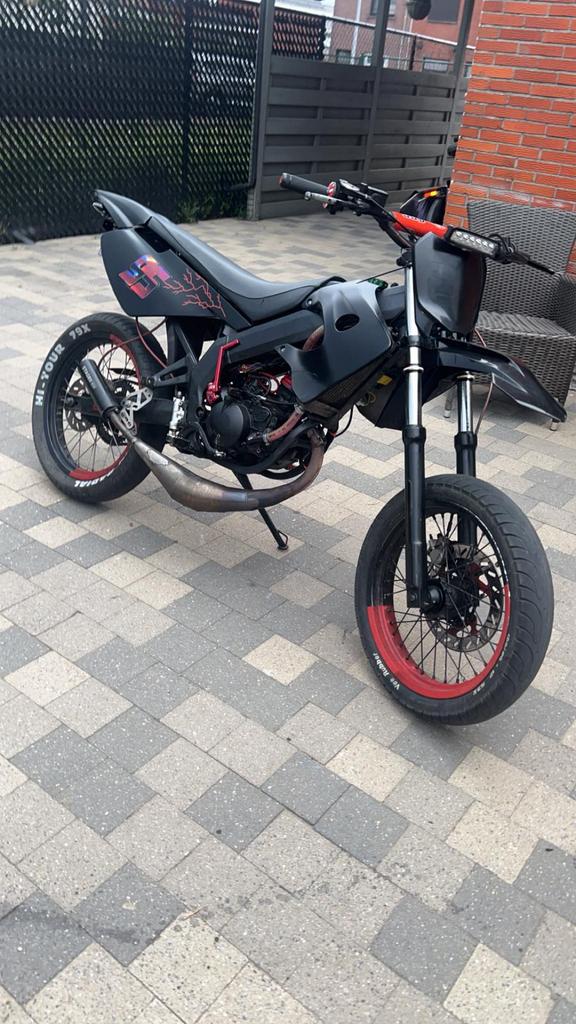 Derbi senda xtreme sm, Fietsen en Brommers, Brommers | Derbi, Zo goed als nieuw, Klasse B (45 km/u), Ophalen