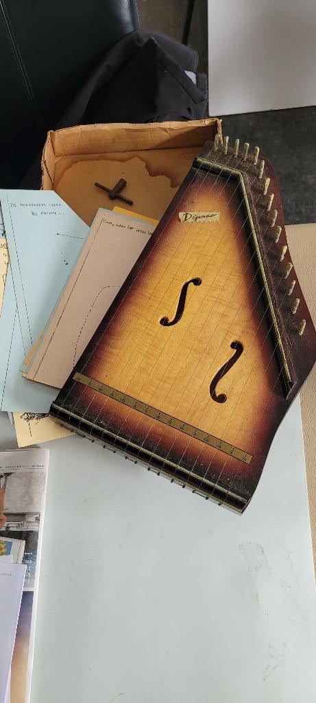 oude harp (1iv284/40), Muziek en Instrumenten, Snaarinstrumenten | Harpen, Ophalen of Verzenden
