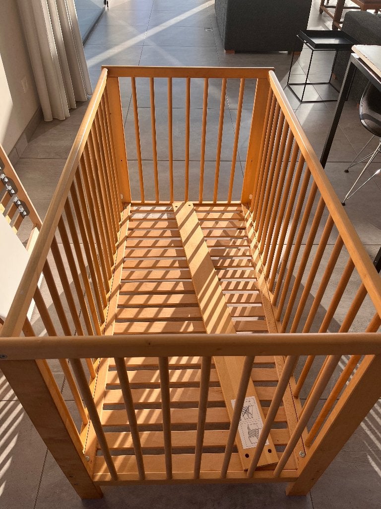 Babybed IKEA (60x120cm), Kinderen en Baby's, Babywiegjes en Ledikanten, Ophalen, Gebruikt, Ledikant