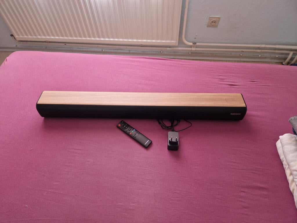 Barre de son Thomson (SB402BT) 200 Watts, Enlèvement