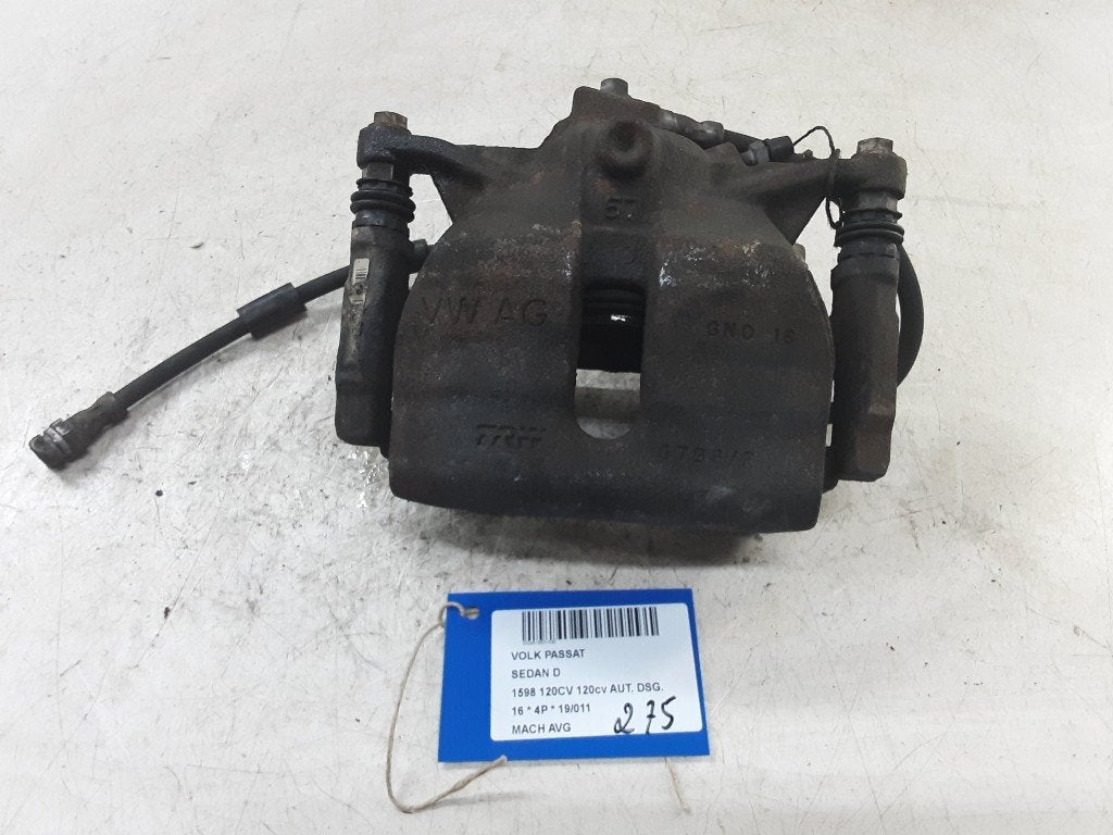REMKLAUW LINKS VOOR Volkswagen Passat (3G2) (01-2014/-), Gebruikt, Volkswagen
