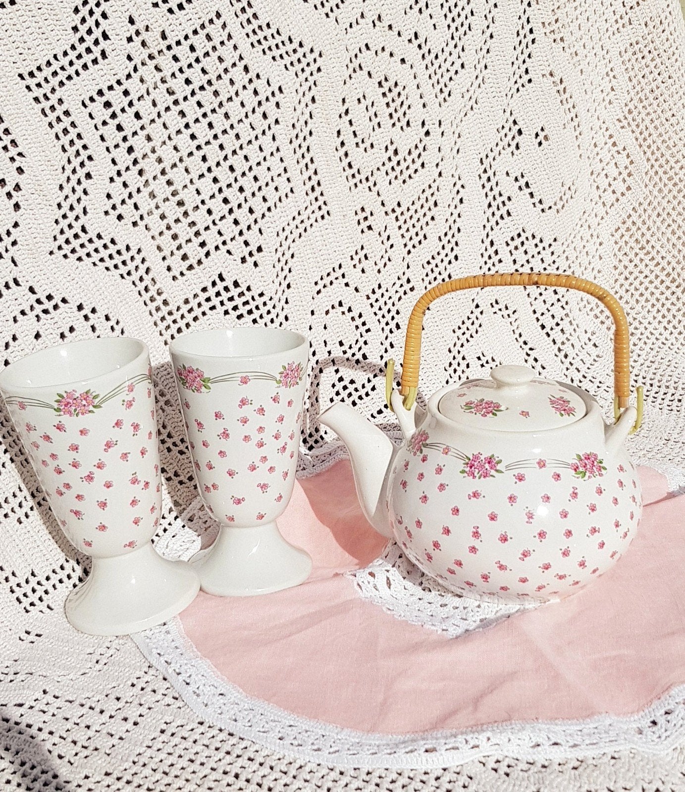 Vintage schattige theeset met bloemen, Ophalen of Verzenden