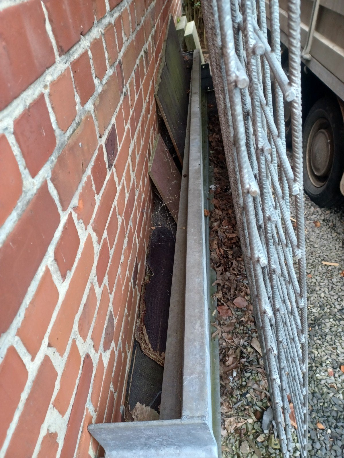 T-ijzer en hoekijzer 250 cm, Doe-het-zelf en Bouw, Ophalen, IJzer