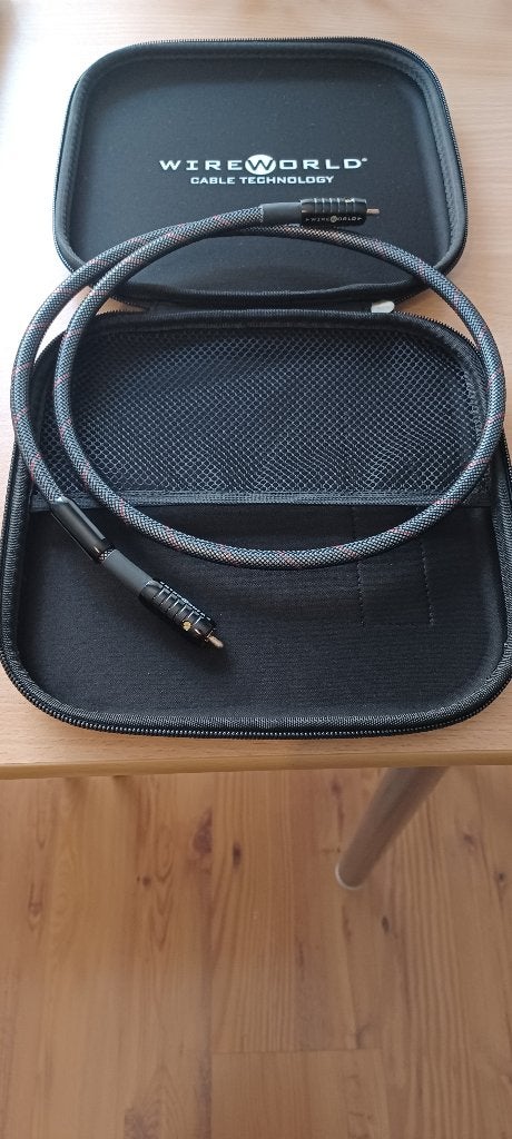 Wireworld Digitale Coaxiale Audio kabel - Silver Starlight 7, TV, Hi-fi & Vidéo, Enlèvement ou Envoi, Utilisé, Moins de 2 mètres