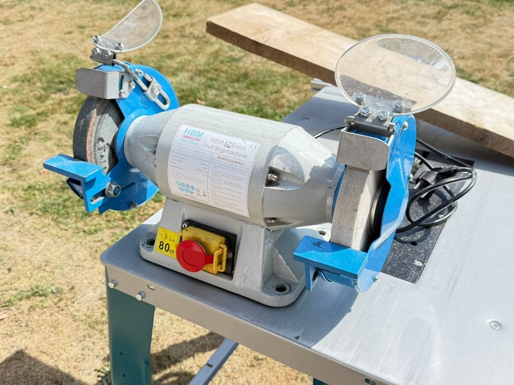 HBM 175 mm Profi Slijpmachine, Doe-het-zelf en Bouw, Ophalen, Zo goed als nieuw, Minder dan 700 watt, Werkbankslijpmachine