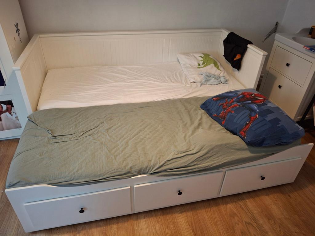 Uitklapbaar bed ikea wit, Huis en Inrichting, Ophalen, Gebruikt, 90 cm, Eenpersoons