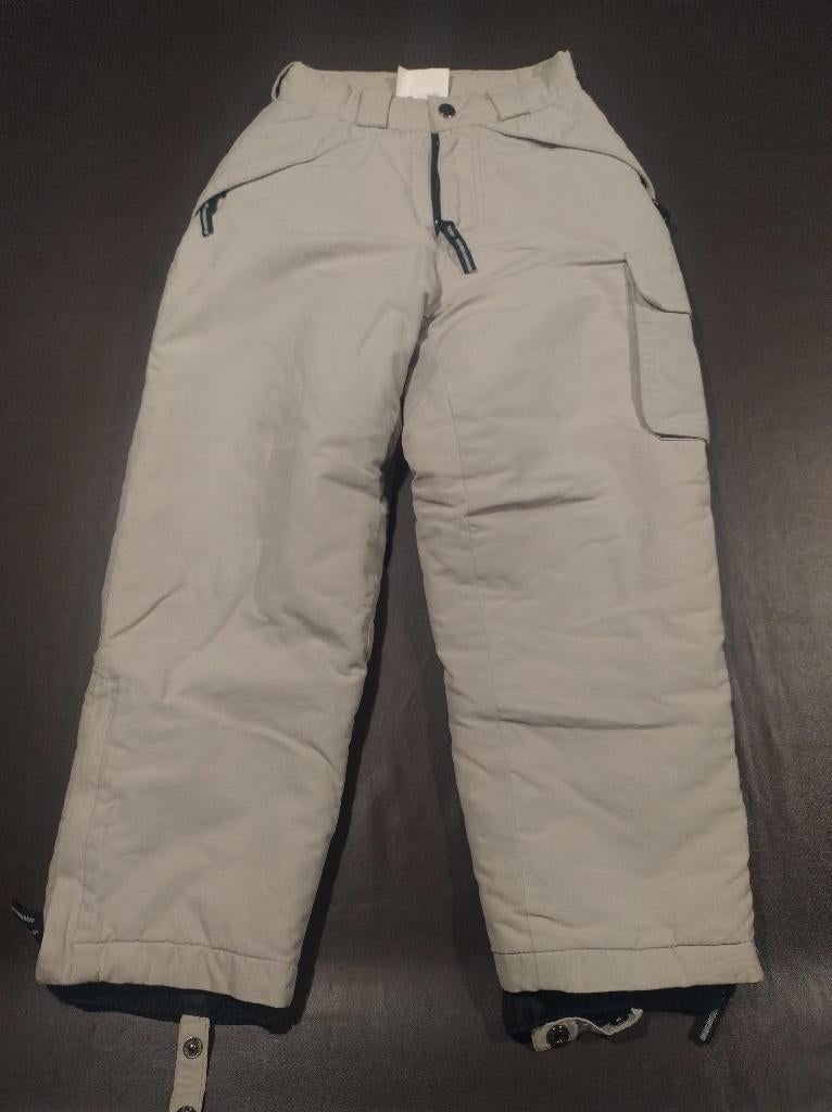 Grijze ski broek (maat 128 / 8 jaar), Sports & Fitness, Ski & Ski de fond, Autres marques, Enlèvement ou Envoi, Comme neuf, Ski