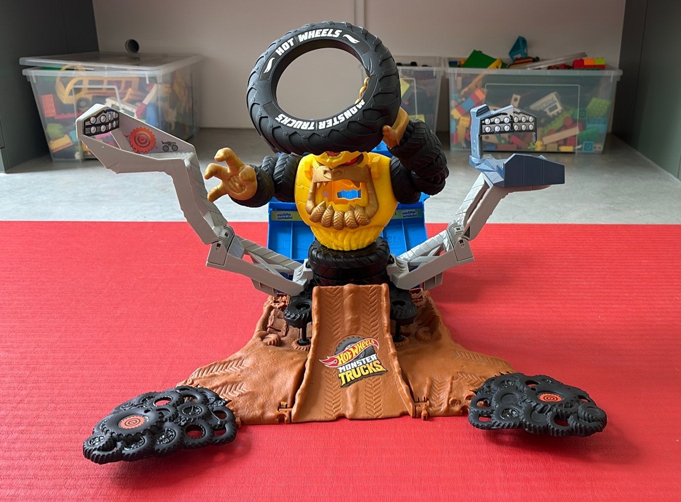 Hot Wheels Monster Trucks opstelling, Ophalen, Zo goed als nieuw, Racebaan, Hot Wheels