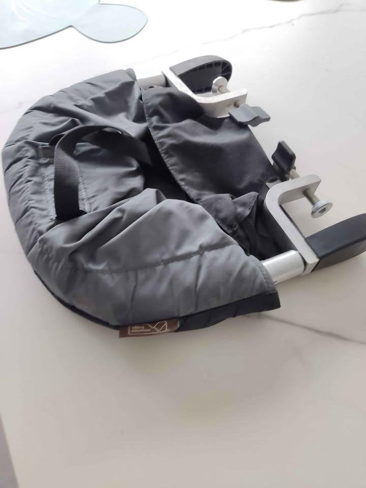Tafel hangstoel mountainbuggy, Ophalen, Zo goed als nieuw, Hangstoel, Aanschuifbaar