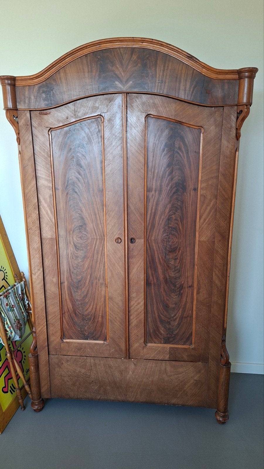 Armoire de style Biedermeier 190 cm de haut, 100 cm de large, Enlèvement