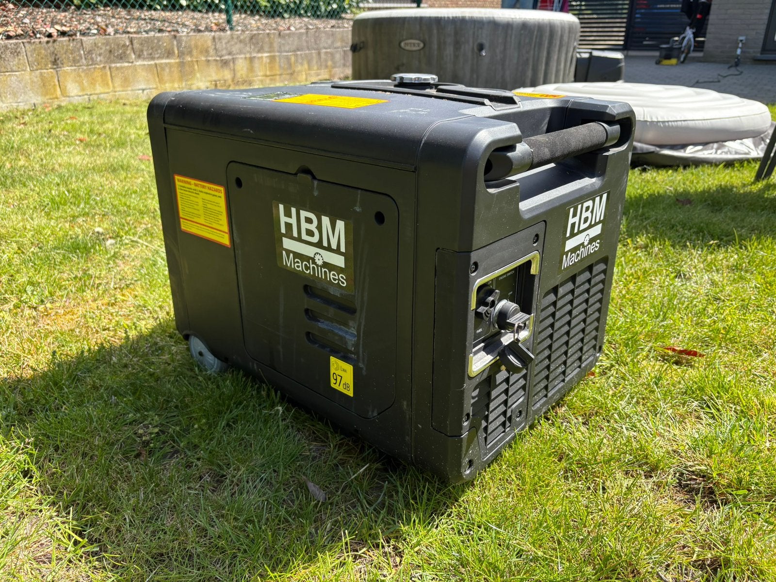 HBM inverter stroomgenerator 4000 W, Enlèvement ou Envoi, Comme neuf