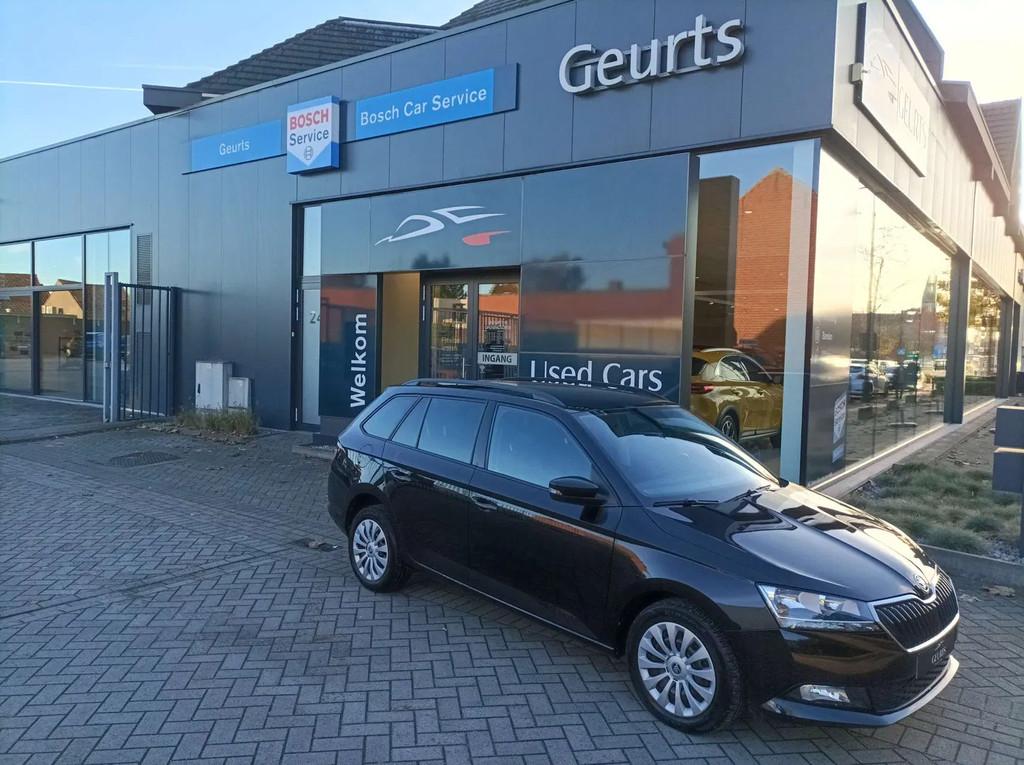 Skoda Fabia Fabia 1.0 TSI Ambition (bj 2023), Gebruikt, 95 pk, Zwart, Bedrijf