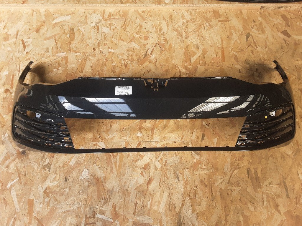 PARE-CHOCS AVANT Volkswagen Golf VIII (CD1) (5H0807221J), Pare-chocs, Volkswagen, Mevr. I. Hauben, Utilisé