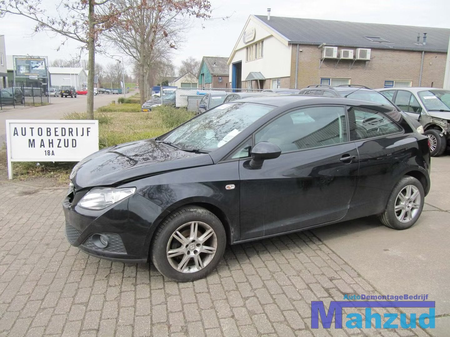 SEAT IBIZA 4 6J5 6P1 ZWART GRIJS INTERIEUR 3 DEURS COMPLEET, Autovia A-2, Km 585 585
08760  Martorell, ES, SEAT S.A., Utilisé