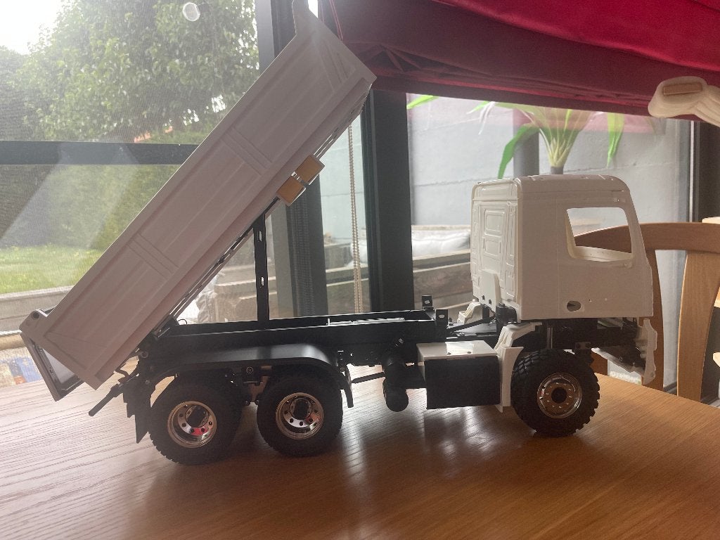 tamiya arocs 6x4 kipper, Hobby en Vrije tijd, Modelbouw | Radiografisch | Auto's, Auto offroad, Schaal 1:14, Nieuw, Ophalen