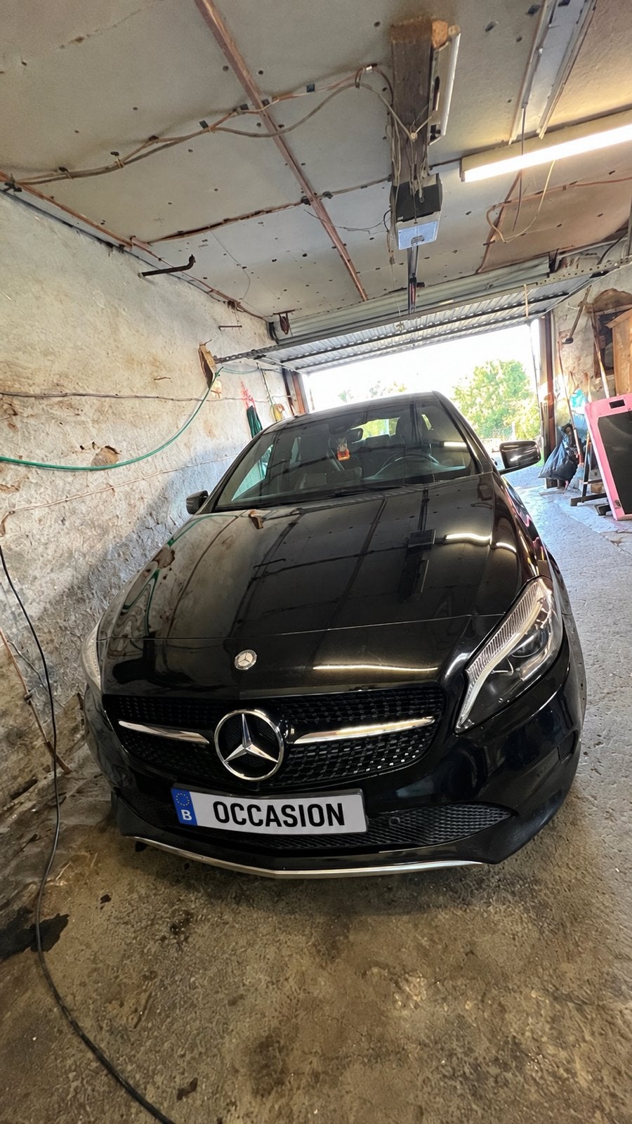 Mercedes klasse A 180 D 2016, Voorwielaandrijving, Lederen bekleding, Leder en Stof, Zwart