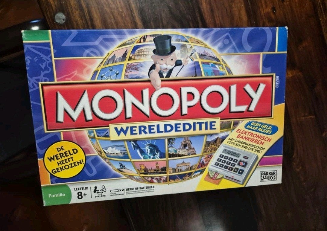 édition Monopoly World avec carte bancaire, Enlèvement ou Envoi