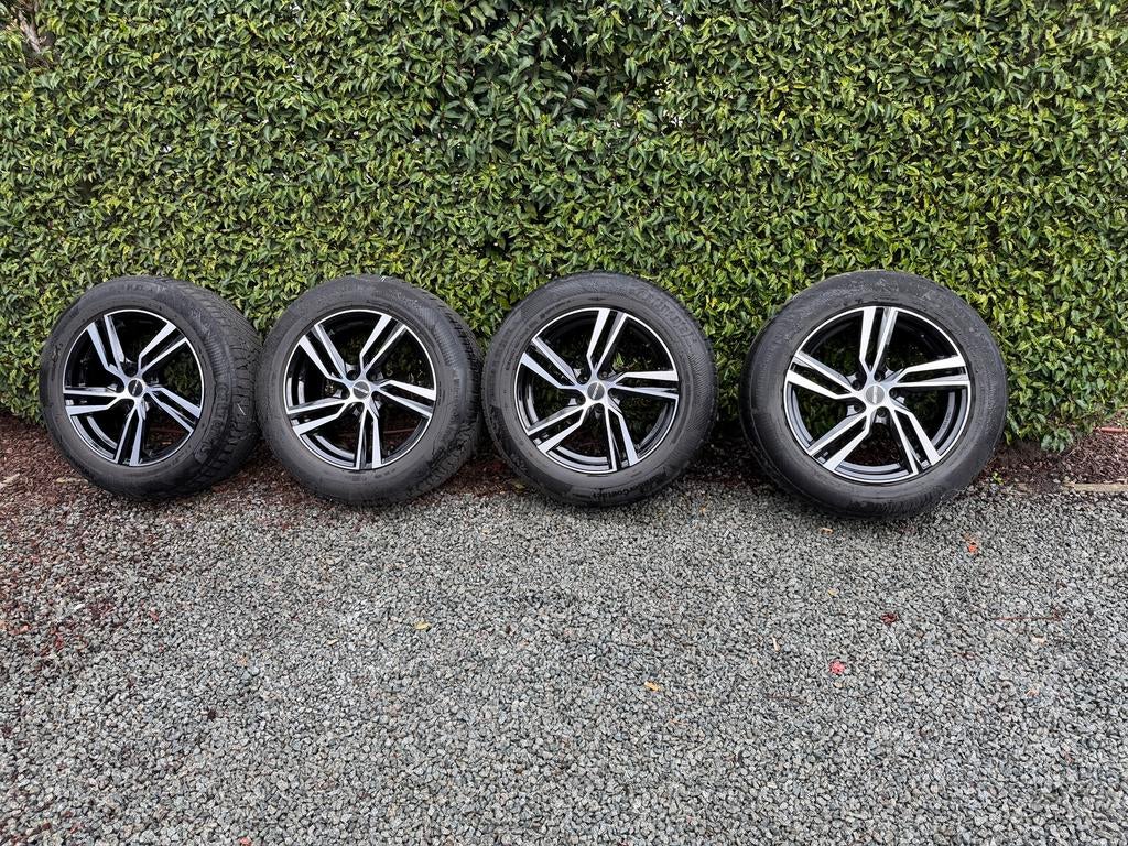 GMP Arcan 18” velgen, Autos : Pièces & Accessoires, Pneus & Jantes, Pneu(s), Pneus hiver, 18 pouces, 235 mm, Utilisé, Enlèvement