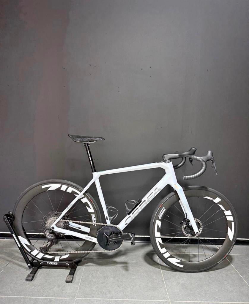 Orbea terra gravelbike, Fietsen en Brommers, Ophalen, Zo goed als nieuw