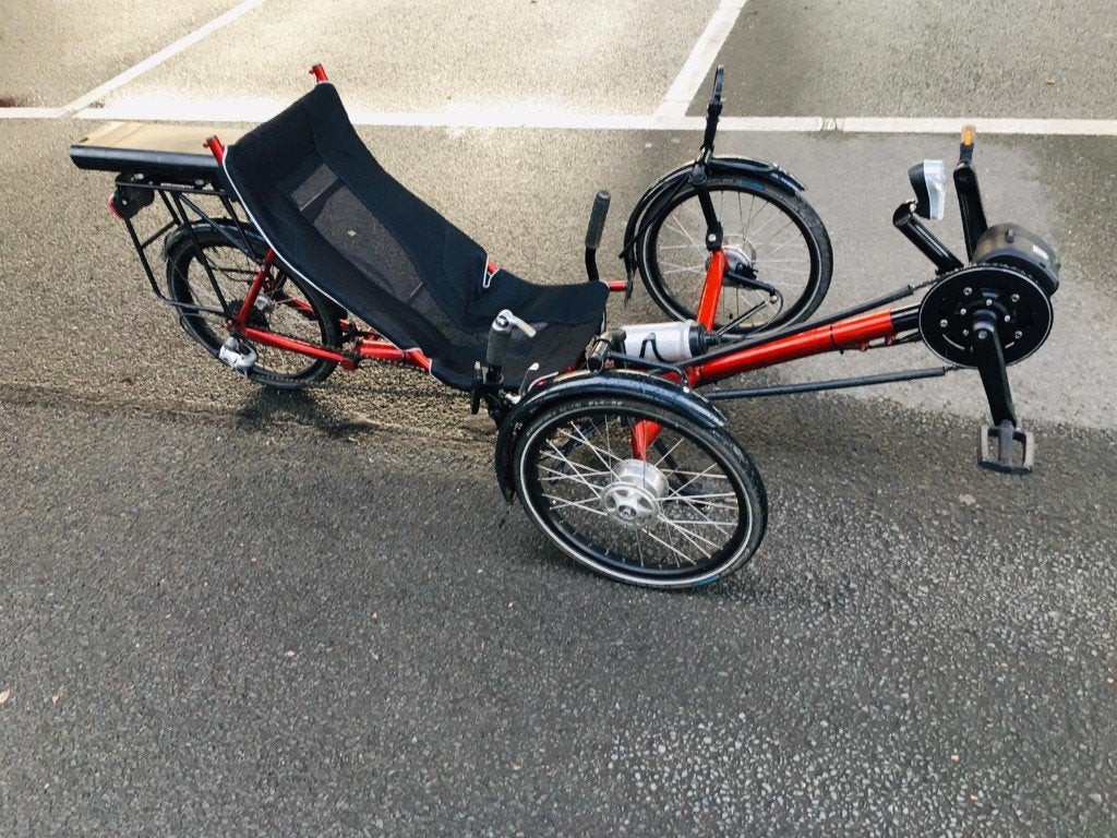Tricycle couché électrique pliable offert, Vélos & Vélomoteurs, Vélos | Vélos couchés, Utilisé, Enlèvement ou Envoi