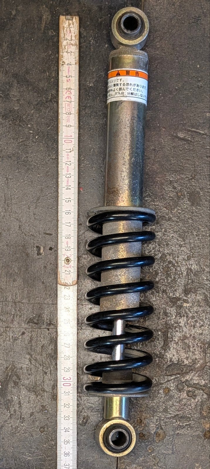 Suspension arrière mono amortisseur mono 330 Yamaha RZ50, Motos, Enlèvement