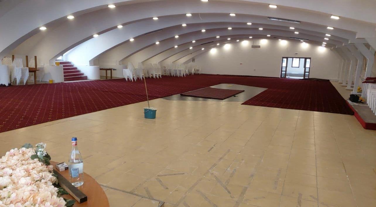 Installation de moquette dans toute la Belgique, Enlèvement