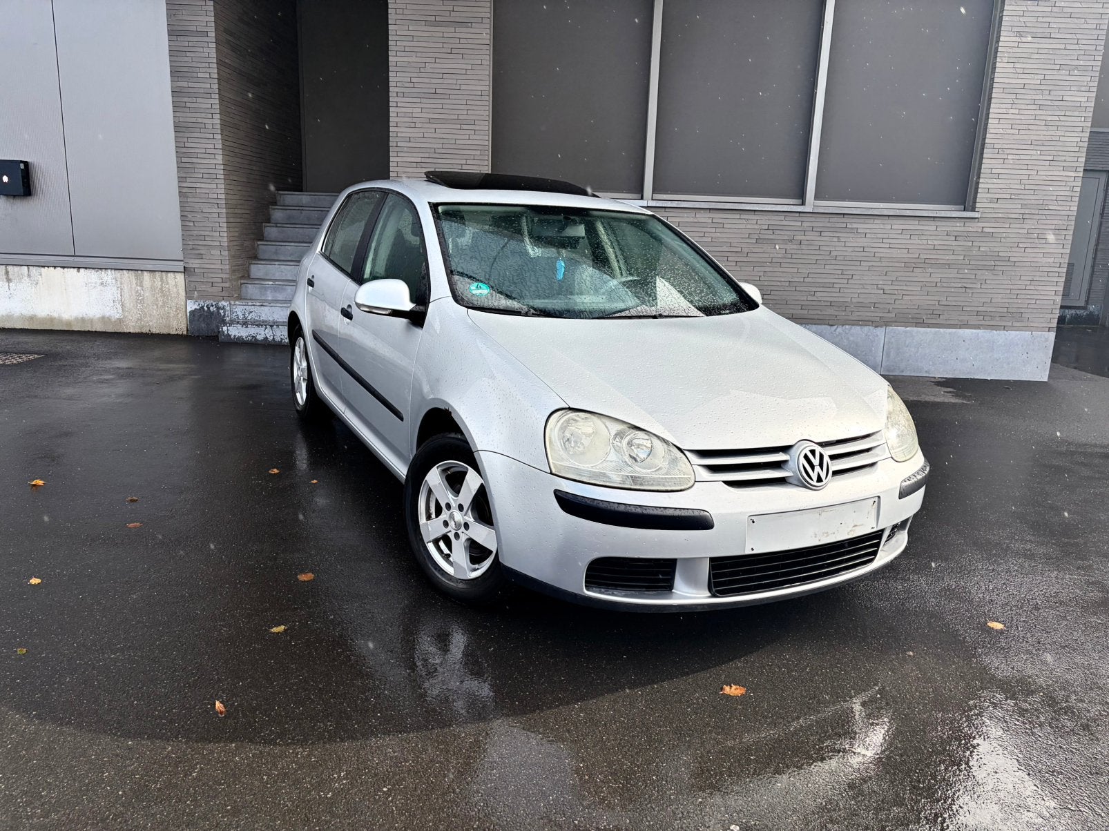 Volkswagen Golf 5 – 1.4 Benzine – 2005 – EXPORT, Auto's, Lichtmetalen velgen, Bedrijf, Handgeschakeld, 5 deurs