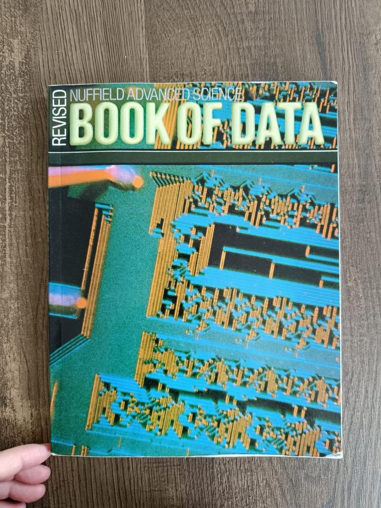 Nuffield Advanced Science Book of Data, Enlèvement ou Envoi