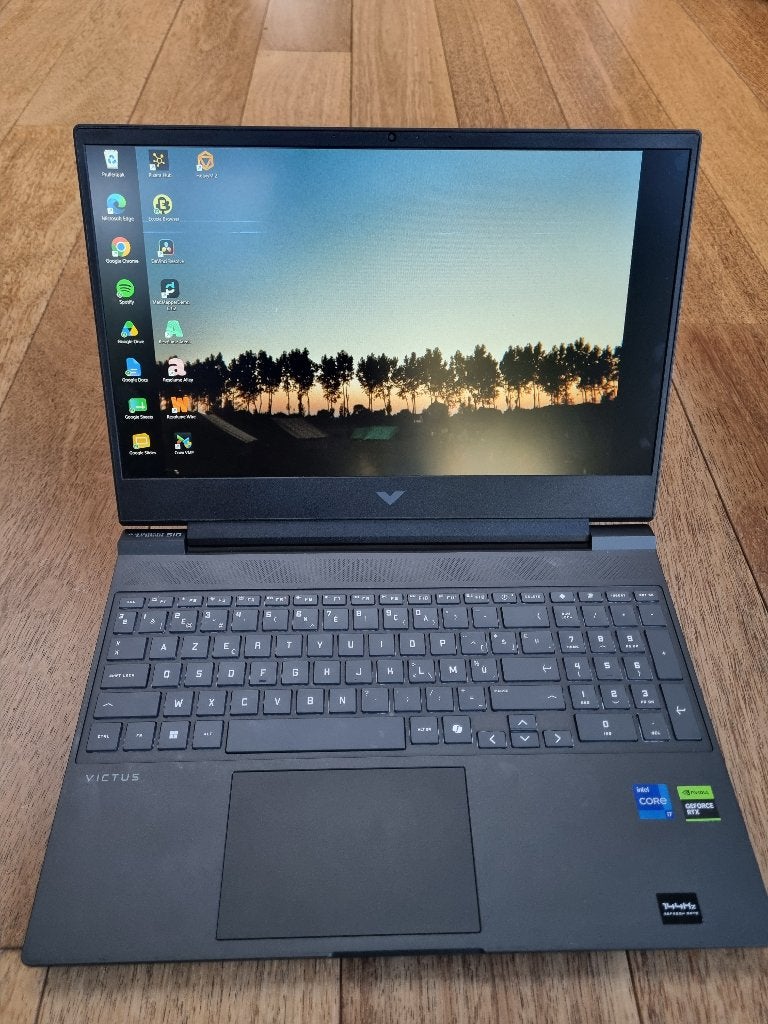 Ordinateur portable de jeu HP Victus 15 15,6 pouces, Hp, 13th Gen Intel(R) Core(TM) i7-13620H (2.40 GHz), Comme neuf, Enlèvement