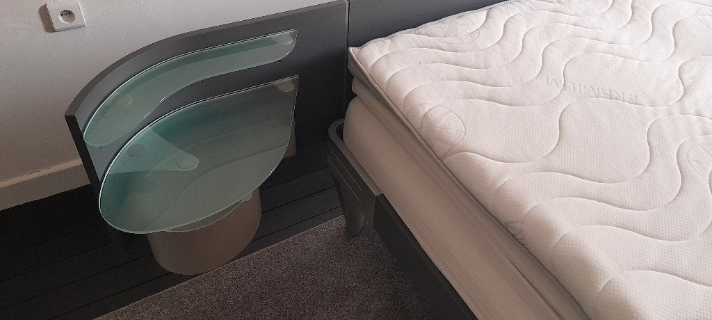 bedden, Huis en Inrichting, Ophalen, Tweepersoons, Zo goed als nieuw, Modern design bed