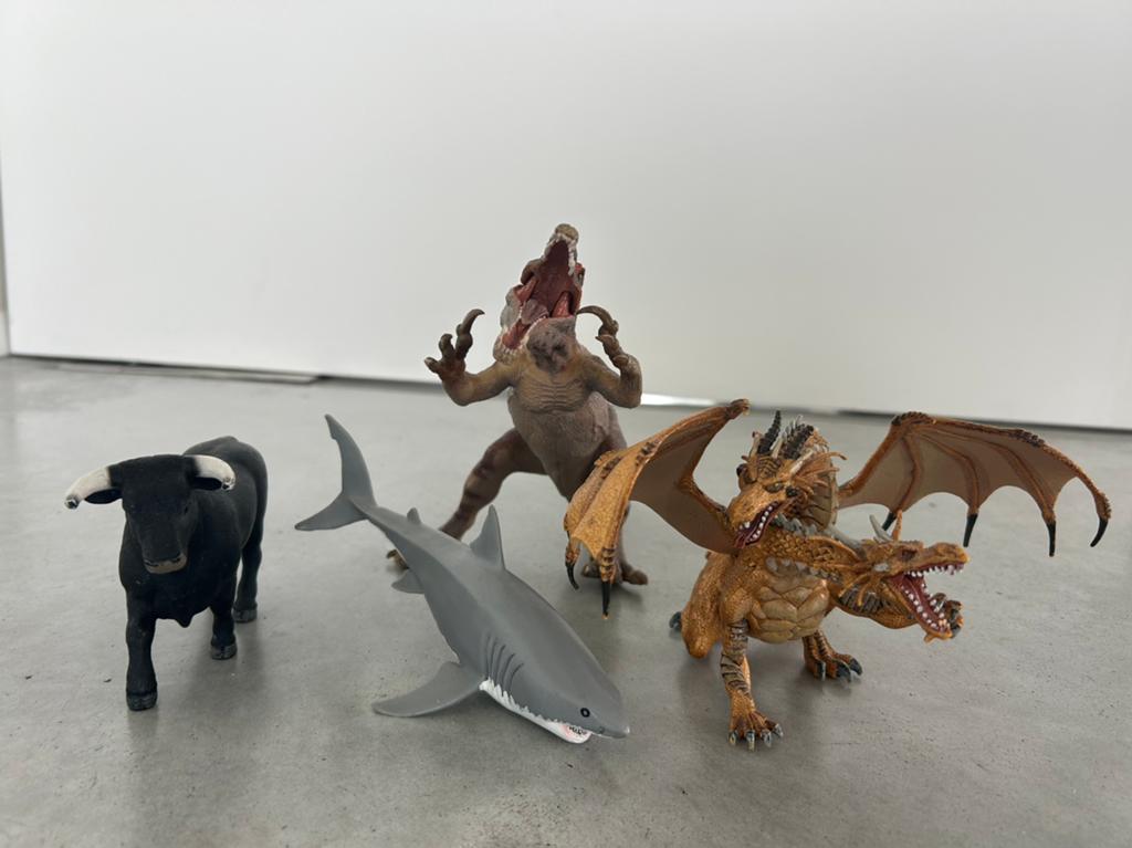 4 Schleich figuurtjes, Verzamelen, Speelgoed, Ophalen, Zo goed als nieuw