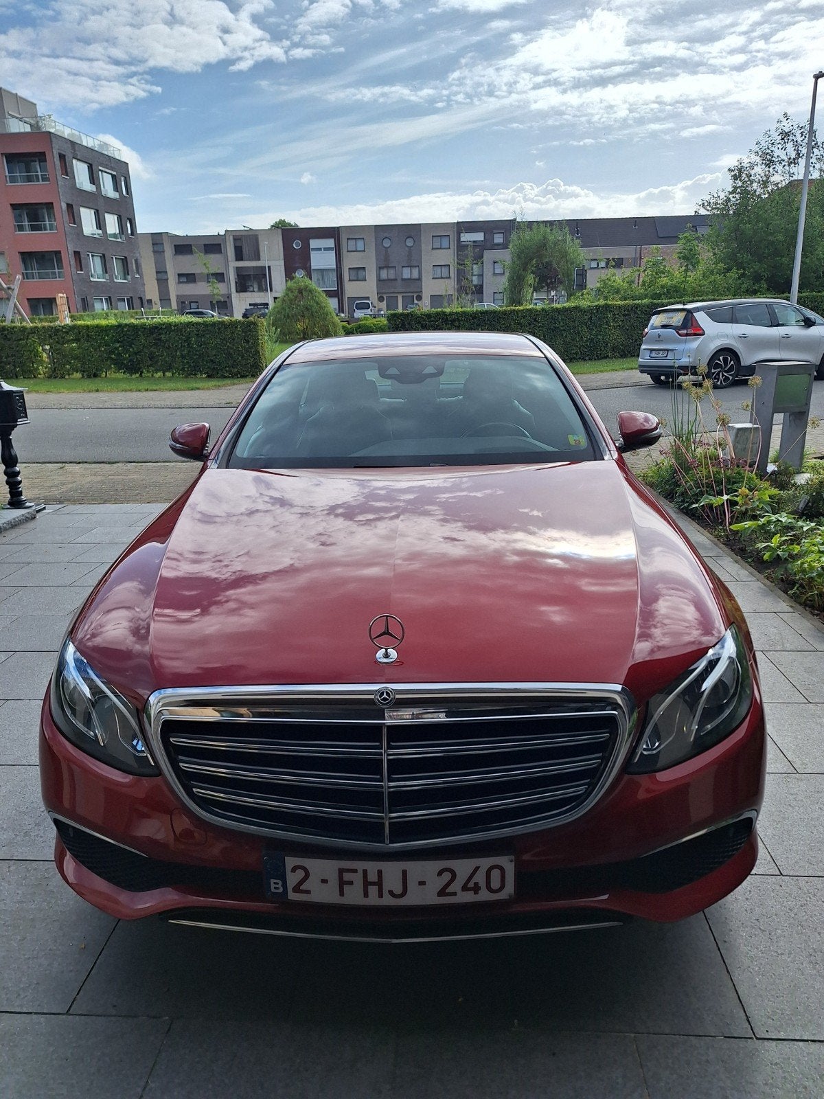 Mercedes-Benz E200 diesel, Rouge, Achat, Série 200, Climatisation automatique