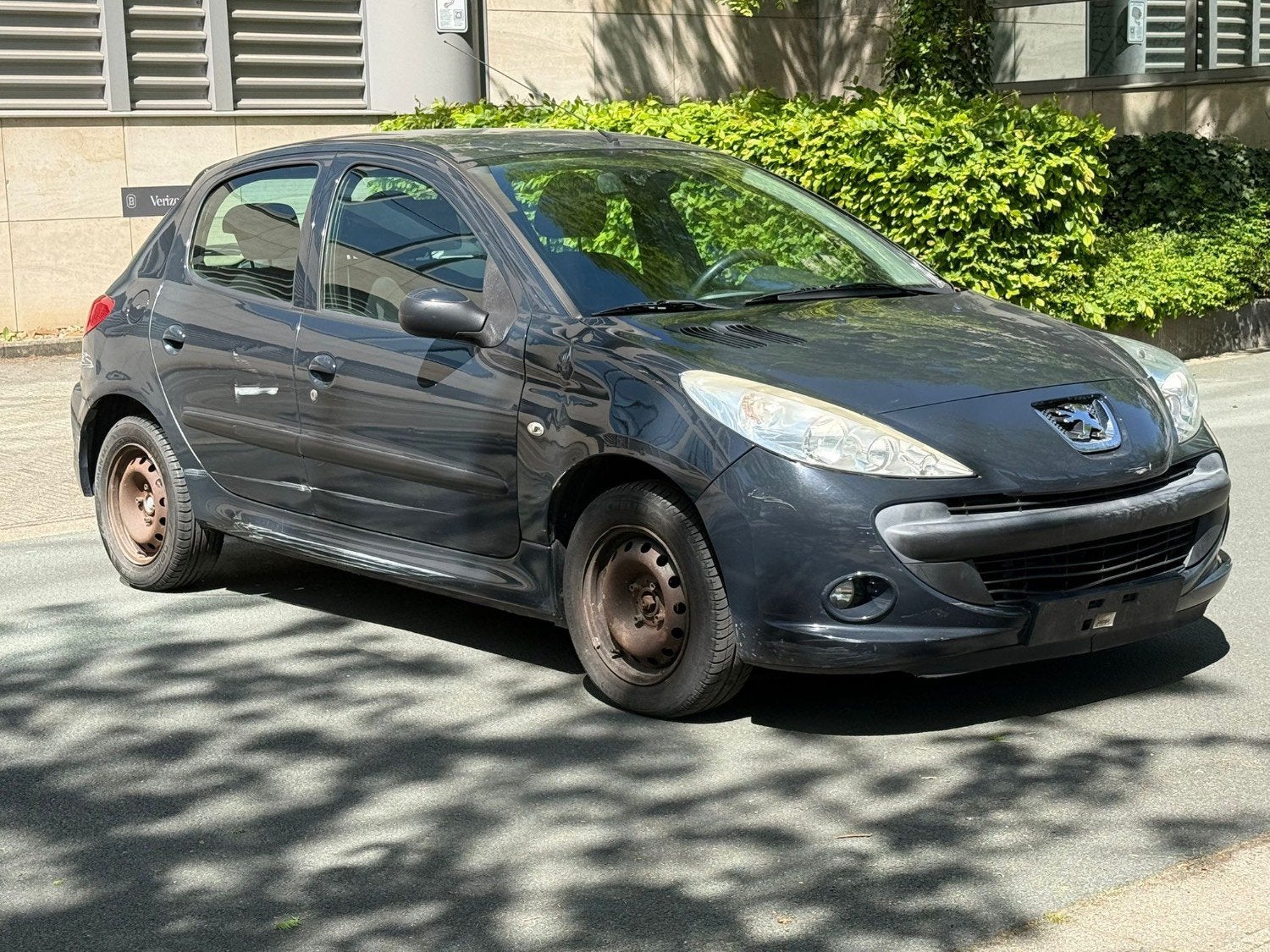 Peugeot 206+\ Joint de culasse\2010, Auto's, Elektrische ramen, Bedrijf, Te koop, Benzine