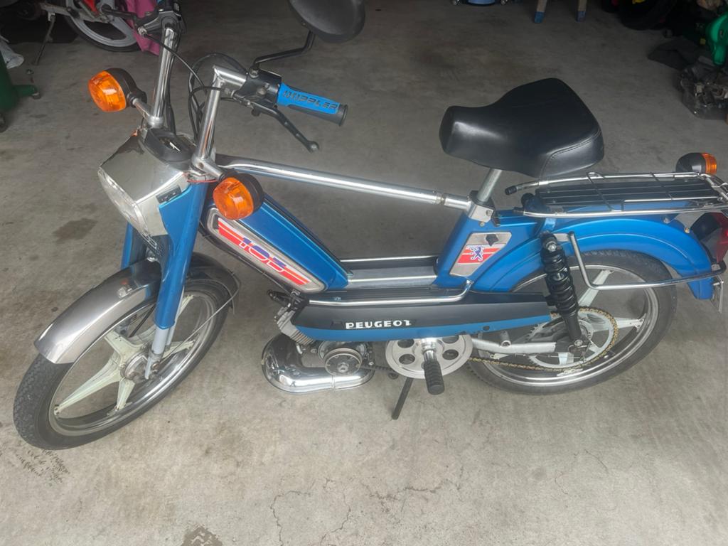 103 Peugeot mvl, Fietsen en Brommers, Brommers | Puch, Zo goed als nieuw, Ophalen