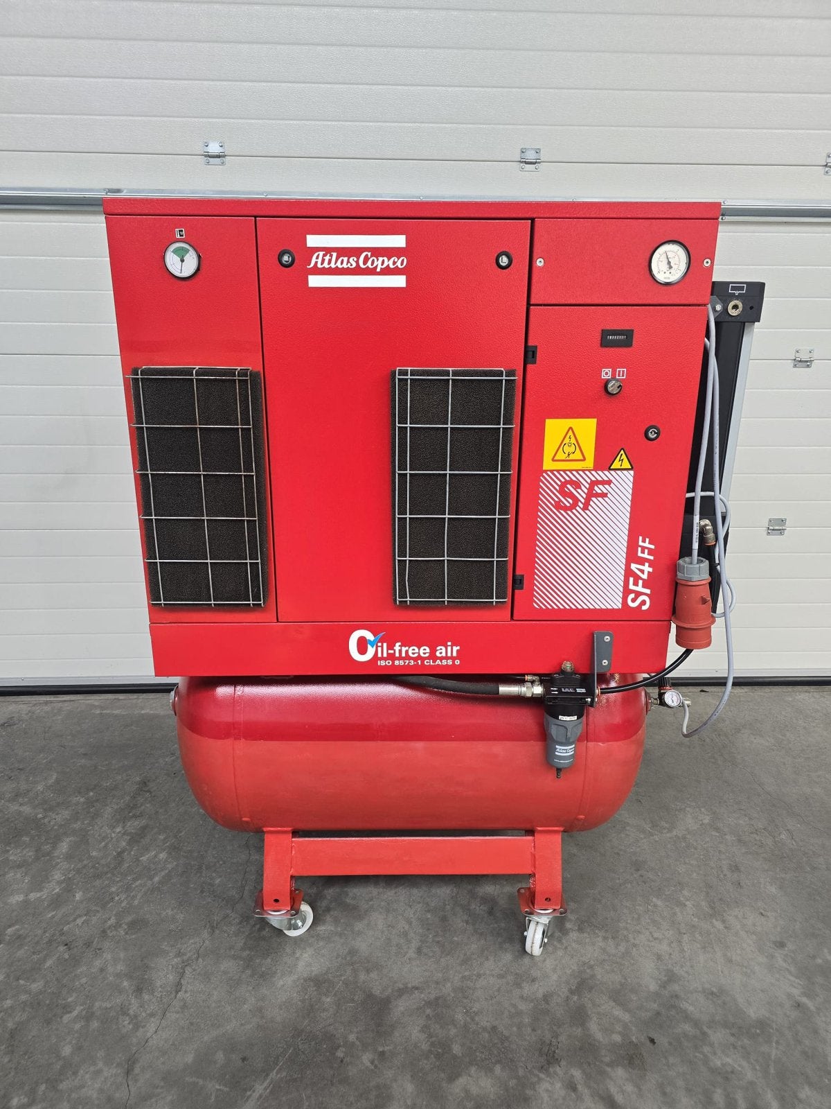 Atlas Copco SF4 FF olievrije compressor, Bricolage & Construction, Compresseurs, Enlèvement, Utilisé