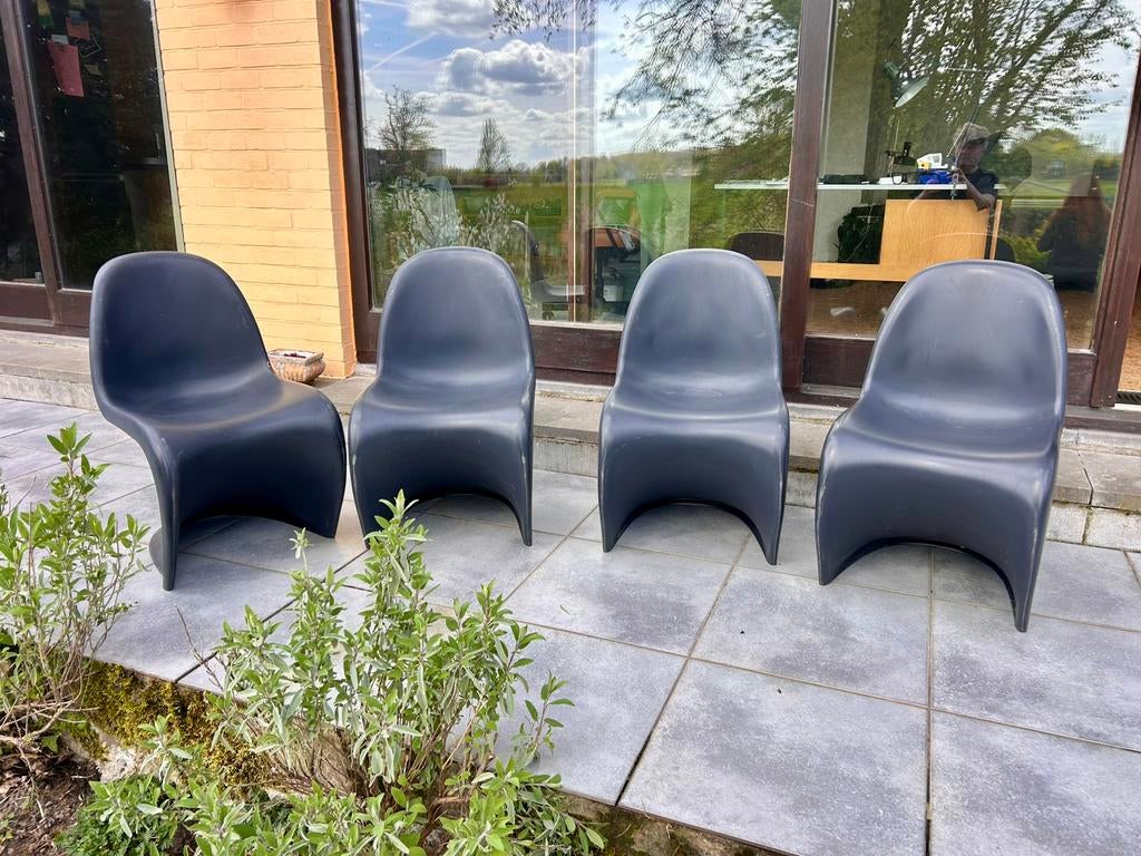 4x Vitra Panton Chairs - zwart - gebruikt (set), Ophalen, Gebruikt, Kunststof, Stapelbaar