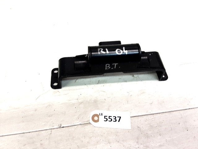 R1 2004 - 2006 Yamaha Beugel Beugel tank D1-47762, Motoren
