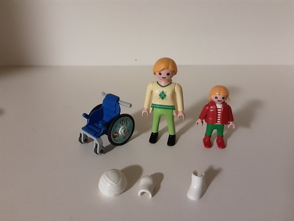 Playmobil kind in rolstoel, Ophalen of Verzenden, Zo goed als nieuw, Complete set, Figuren