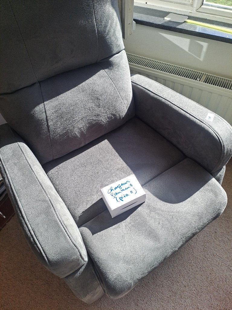 Elektrische rolstoel + lifter + relaxen!, Diversen, Rolstoelen, Zo goed als nieuw, Elektrische rolstoel, Ophalen