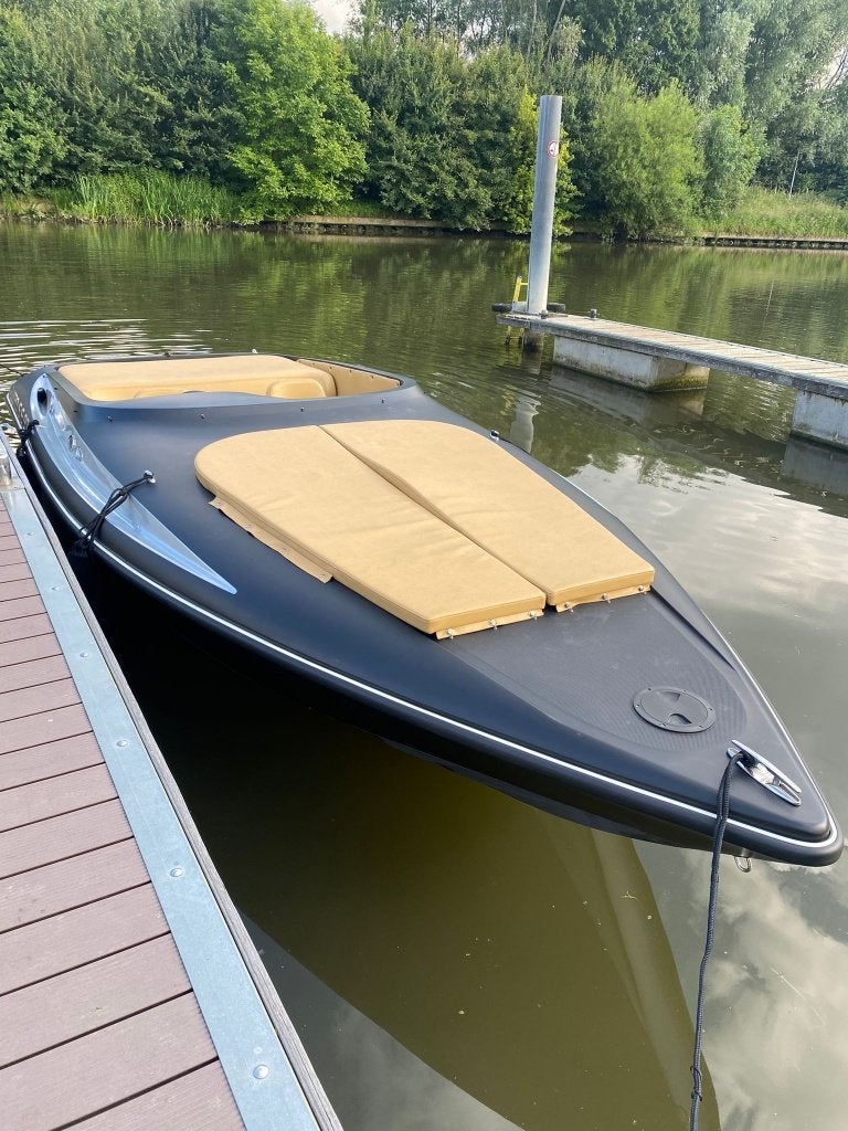 bateau à moteur Albatro 690 RS, Sports nautiques & Bateaux, Speedboat, Enlèvement, Polyester, Essence, Moteur in-bord