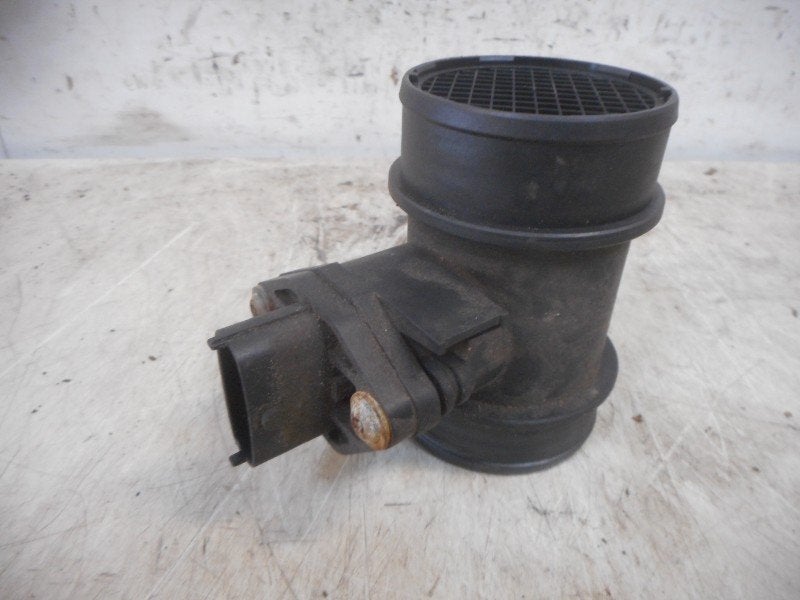 DÉBITMÈTRE Opel Corsa B (73 / 78 / 79) (0280217123), Robert Bosch AG, Opel, Utilisé, Robert-Bosch-Allee 1
74232  Abstatt, DE