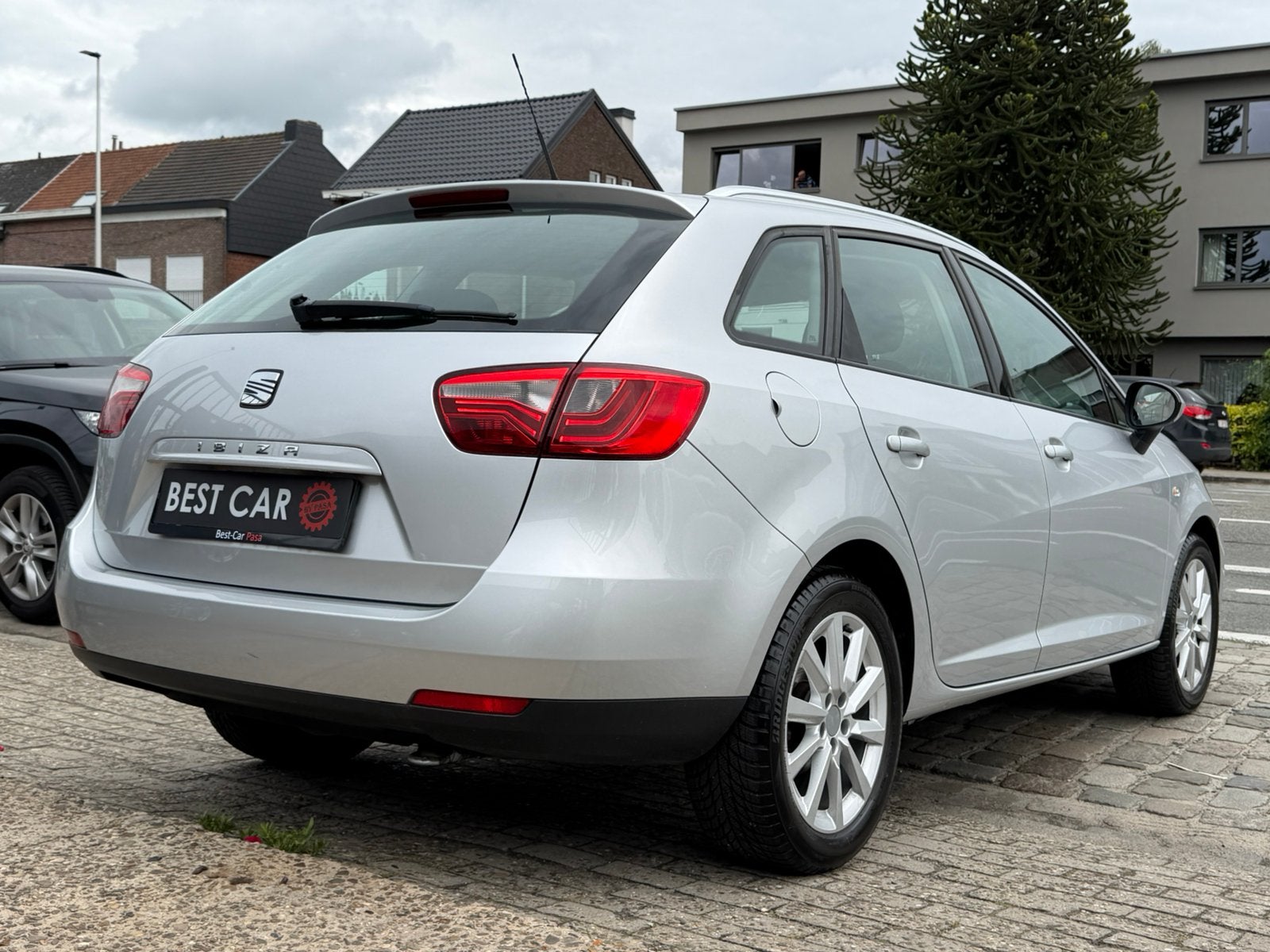 Seat Ibiza 1.4i * 59.000KM * Benzine, Autos, Seat, Achat, 139 g/km, 63 kW, Entreprise