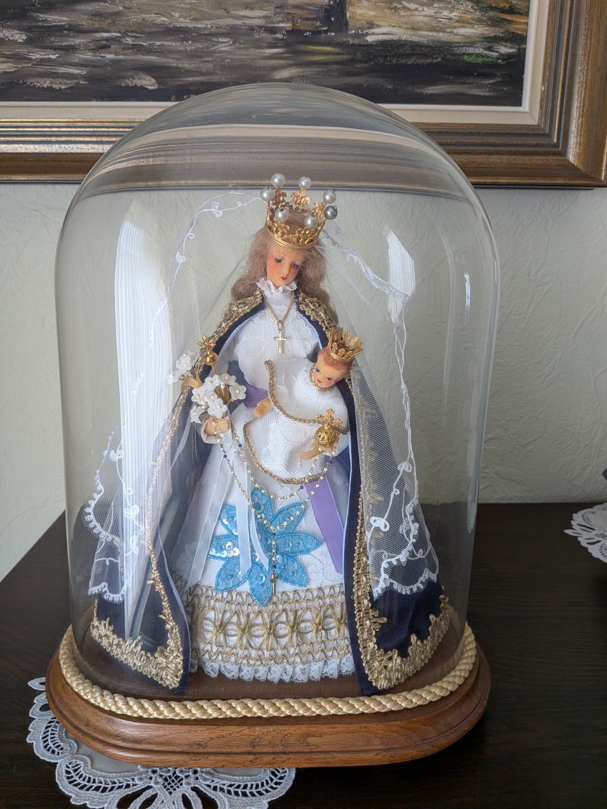 Mariabeeld onder stolp, in goede staat, Ophalen