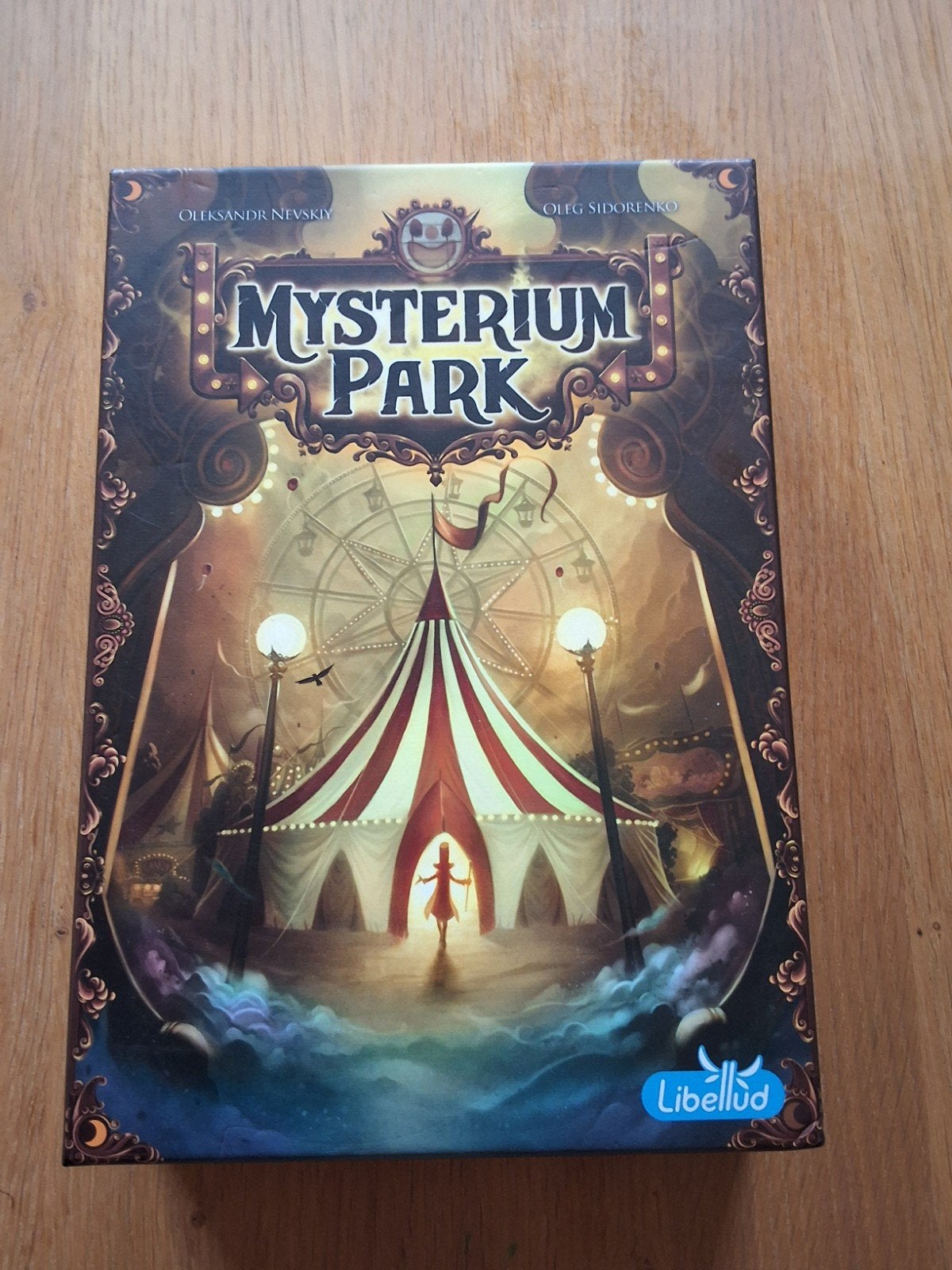 Bordel Mysterium Park, Vijf spelers of meer, Ophalen, Nieuw, Libellud, Hasbro en goliath