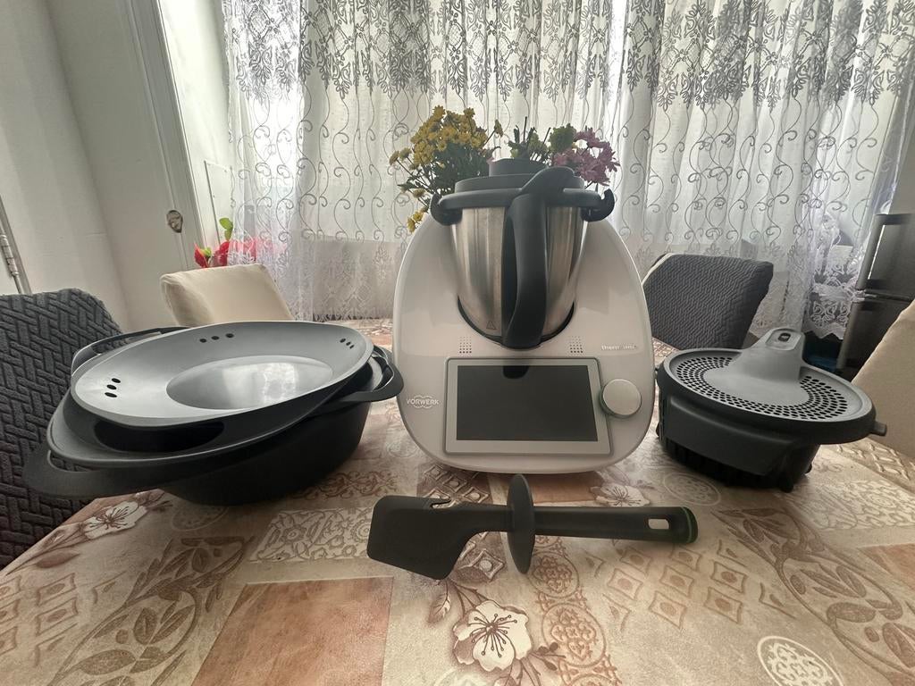 Thermomix TM6 in zeer goede staat met accessoires, Elektronische apparatuur, Ophalen, Gebruikt