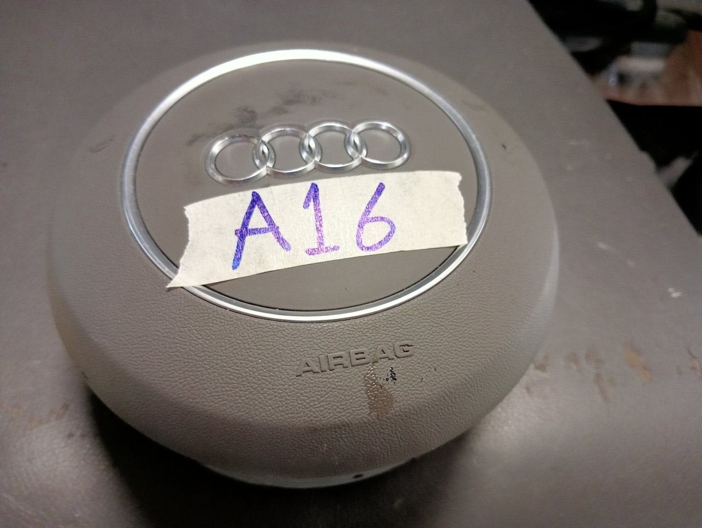 Stuurairbag van een Audi A8, -, Audi, Utilisé, -