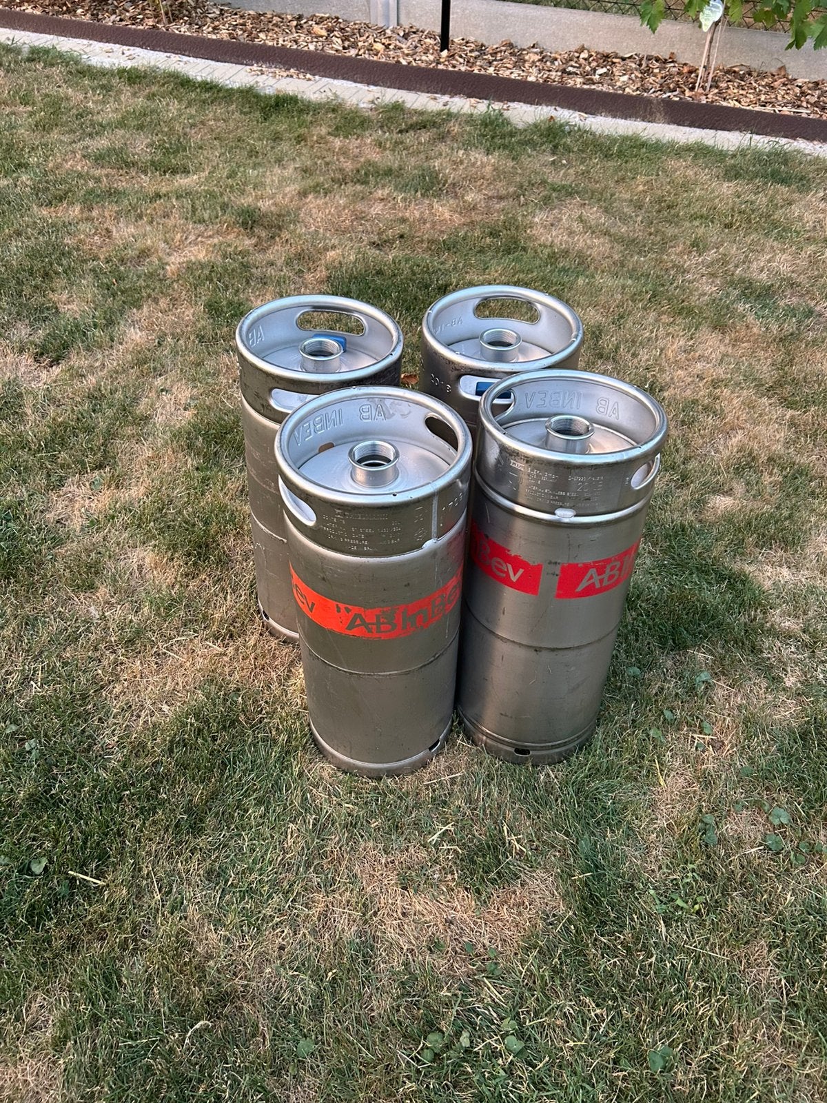 4 inox biervaten, Ophalen, Zo goed als nieuw