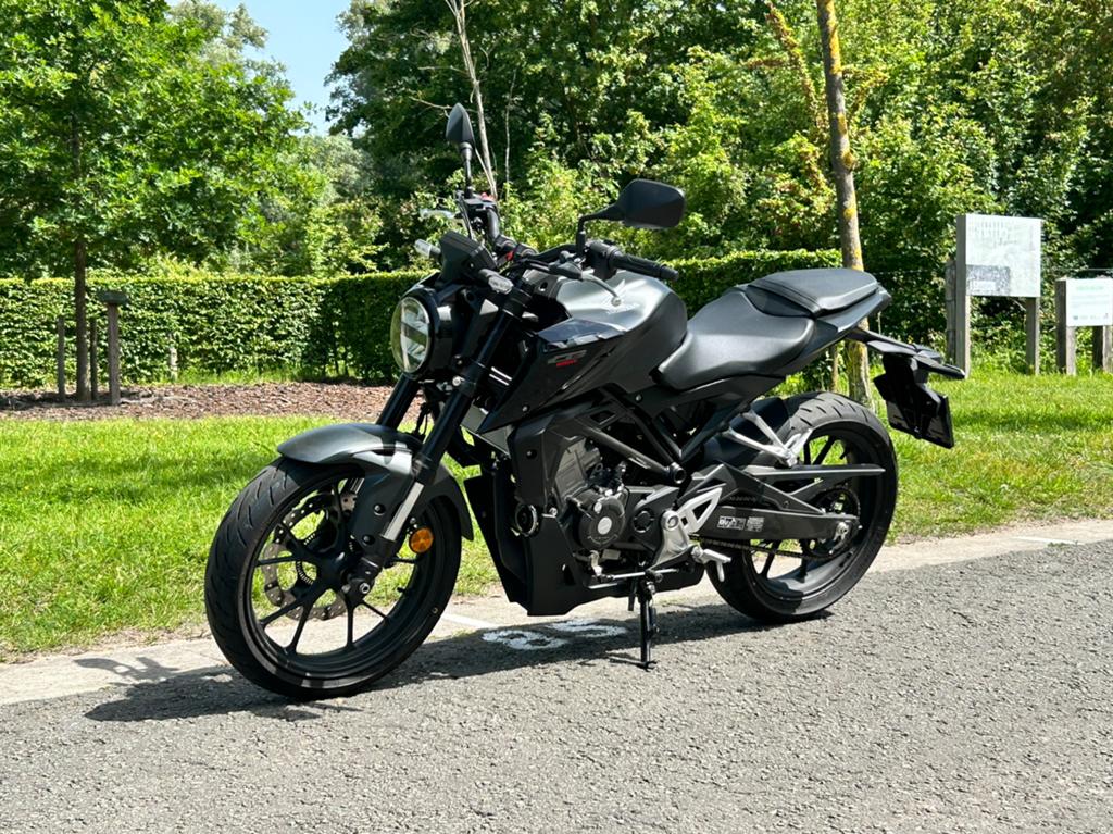 Honda cb125r, Motos, Motos | Honda, Permis Moto A1 minimum, Éclairage LED, 1 cylindre, Manuelle